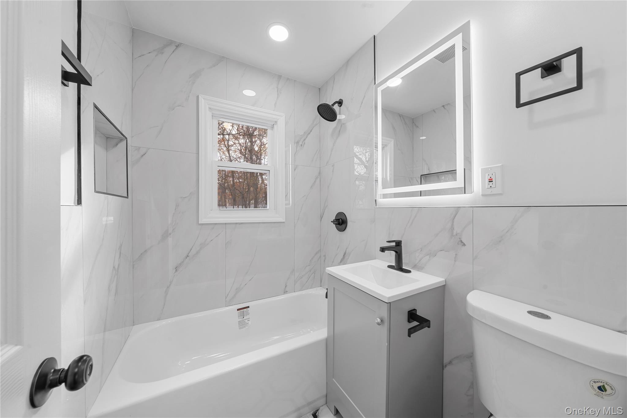 78 Carr Lane, Coram, NY 11727