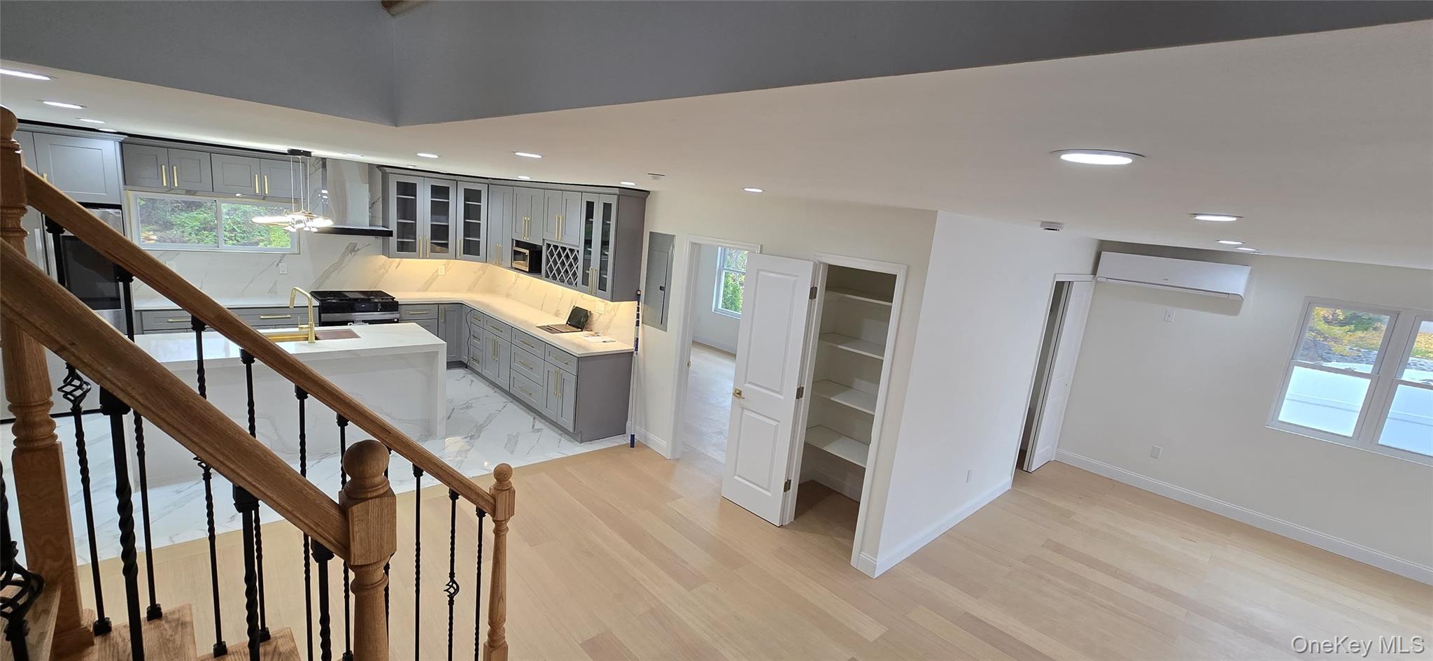 12 Shelly Avenue, Hartsdale, NY 10530