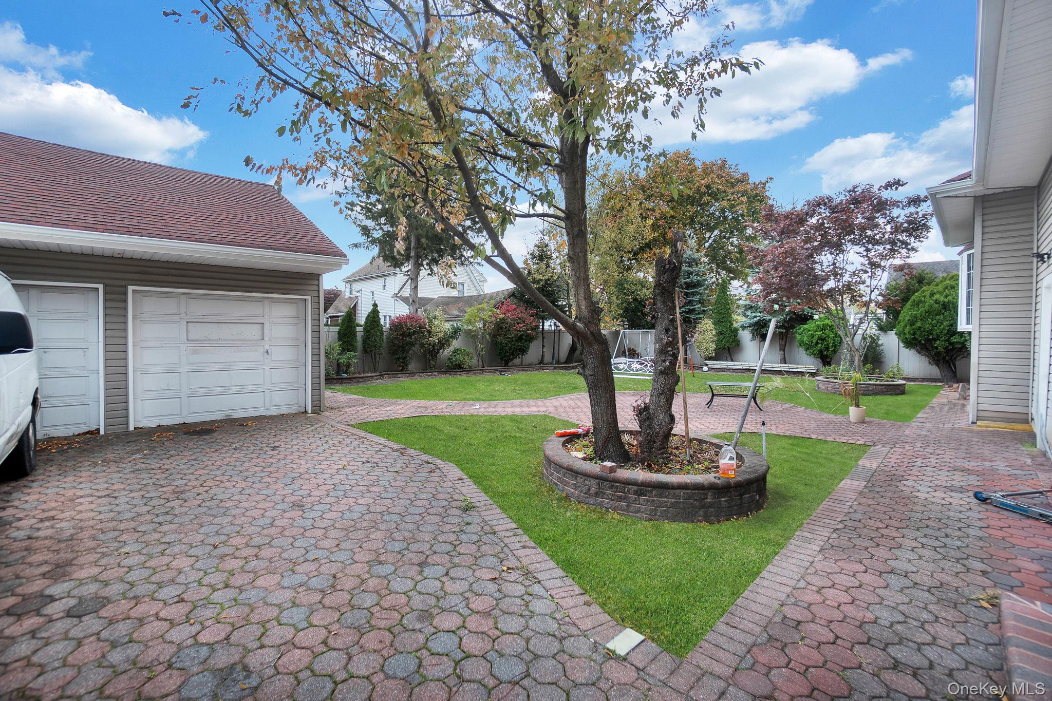 810 Wallace Avenue, Baldwin, NY 11510