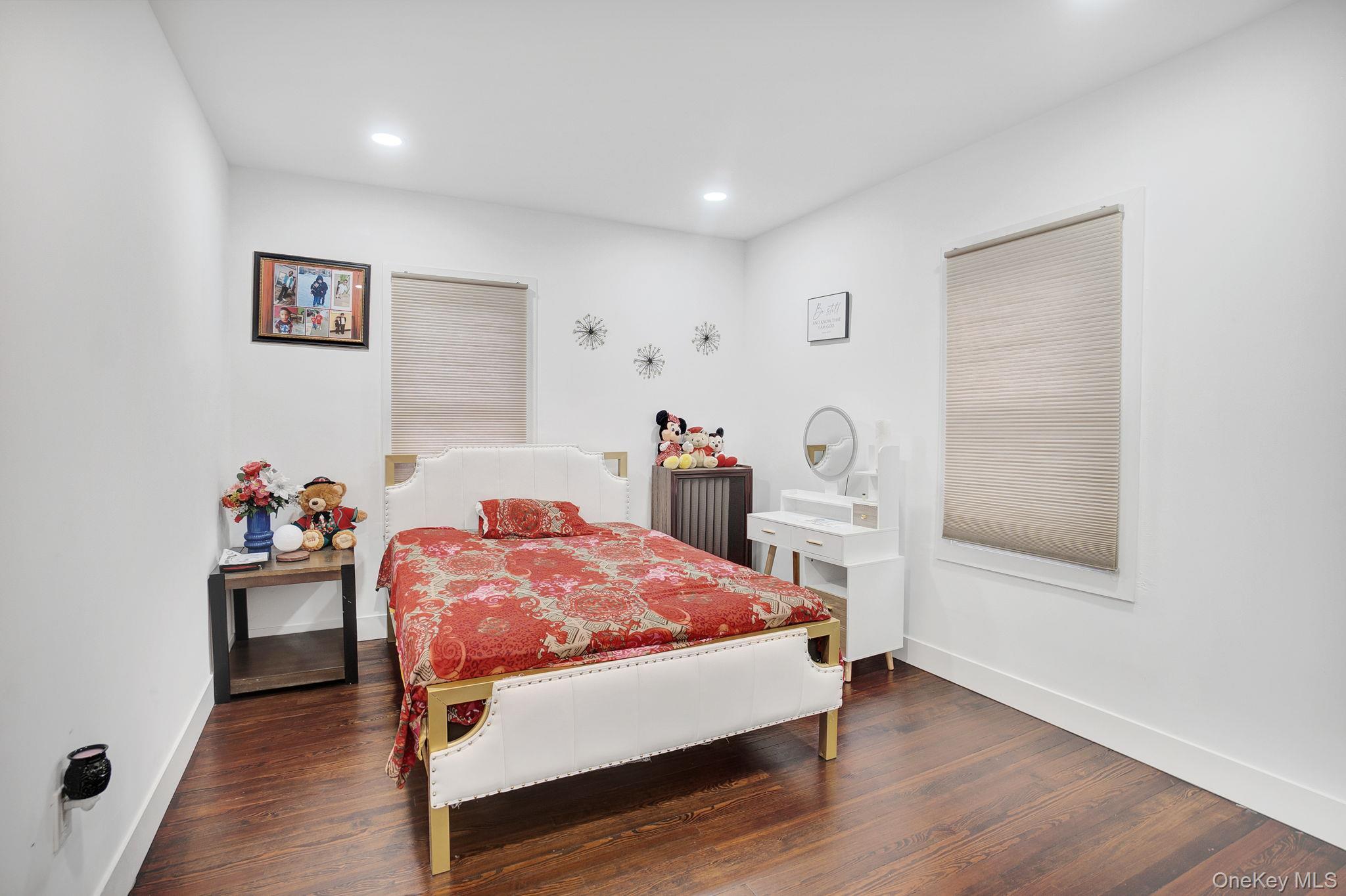 810 Wallace Avenue, Baldwin, NY 11510