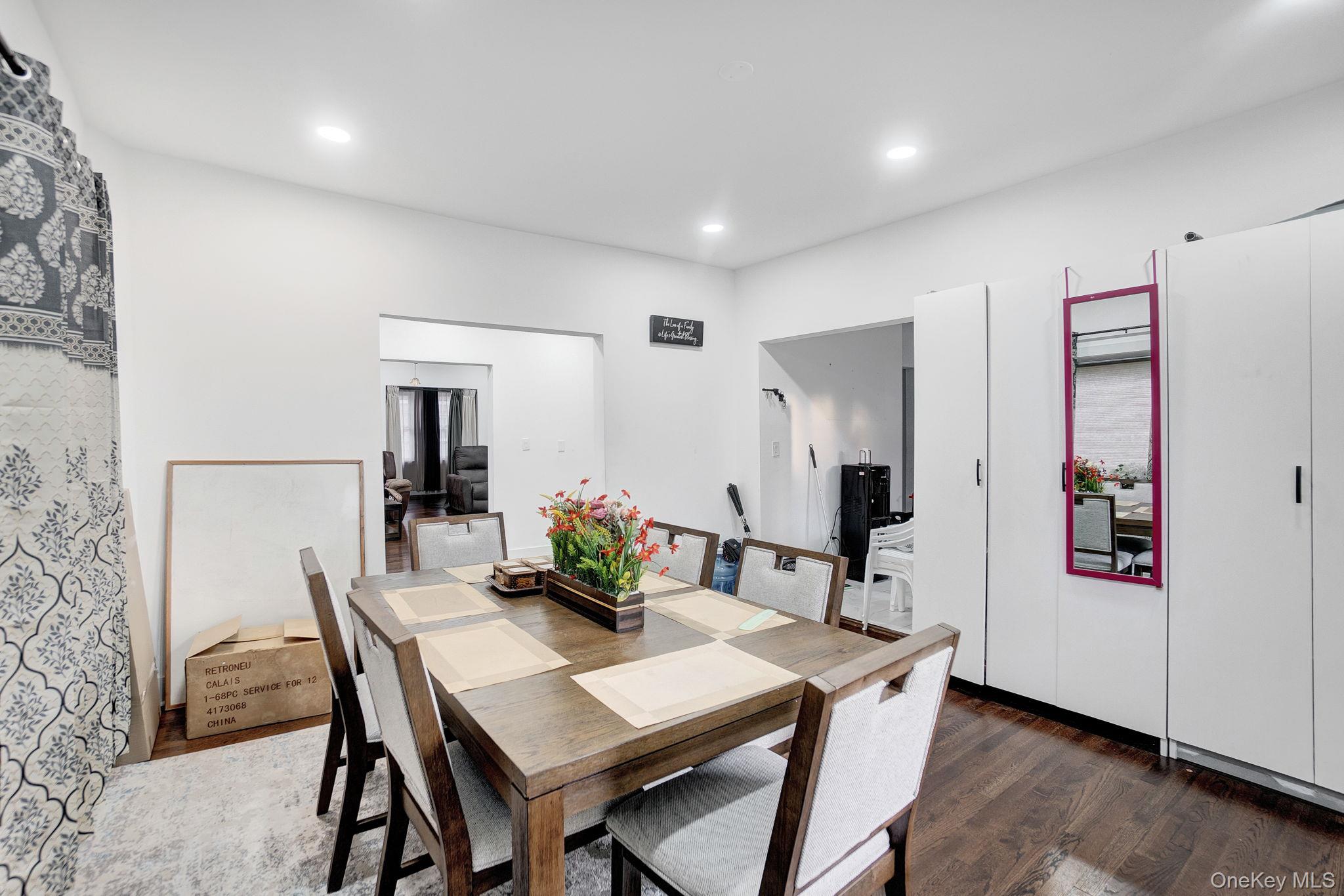 810 Wallace Avenue, Baldwin, NY 11510