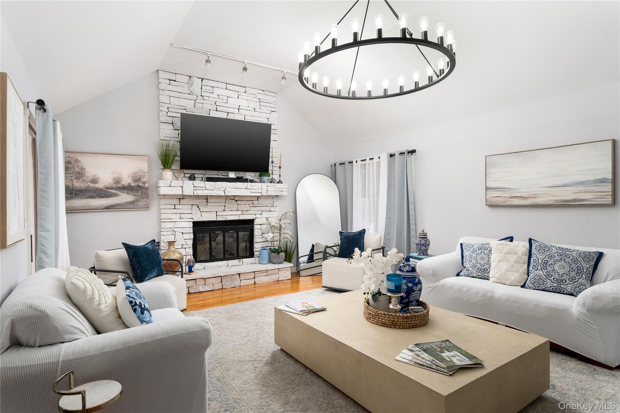 5 Bay Woods Drive, Hampton Bays, NY 11946