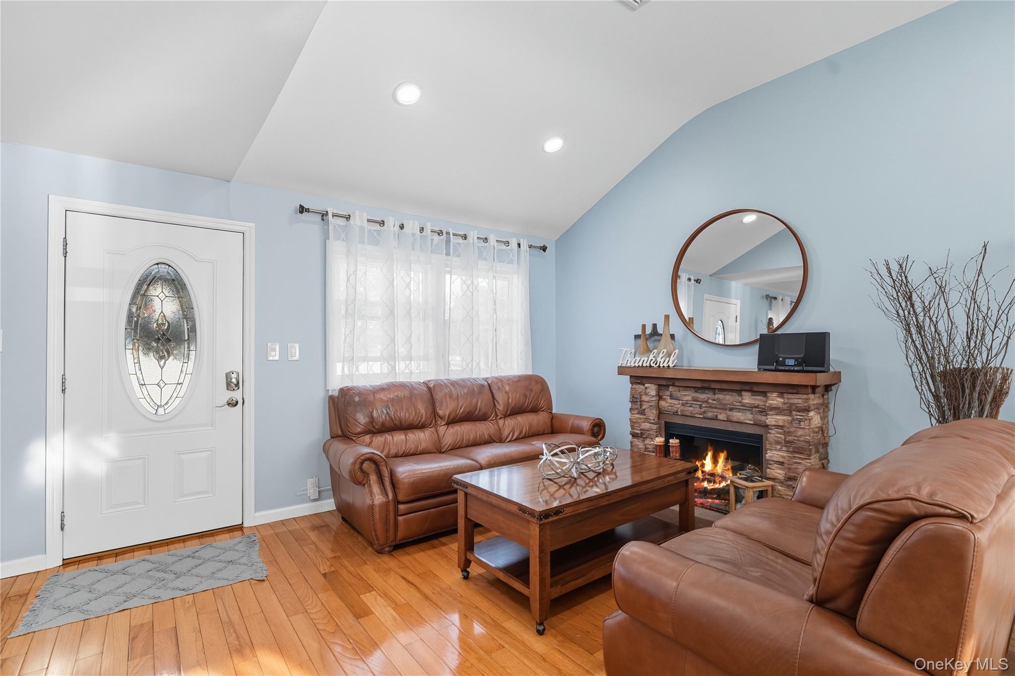 131 S 5th Street, Bethpage, NY 11714