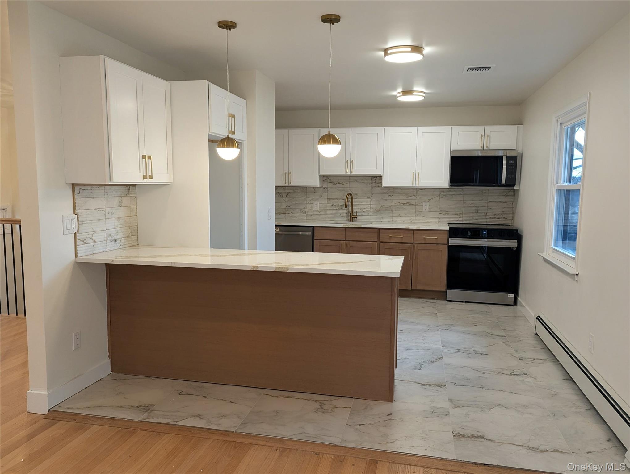 727 State Route 302, Pine Bush, NY 12566