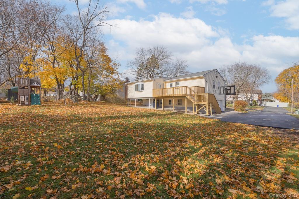 7 Southpark Drive, Garnerville, NY 10923