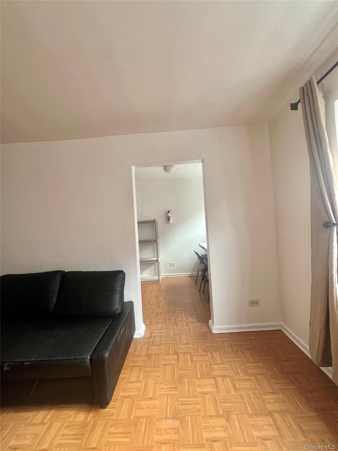 94-30 59 Avenue # 4H, Elmhurst, NY 11373