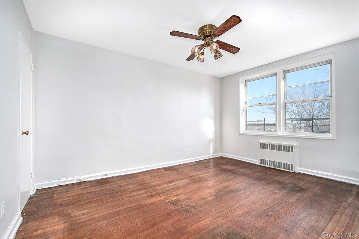 27-10 Parsons Boulevard # 6H, Flushing, NY 11354