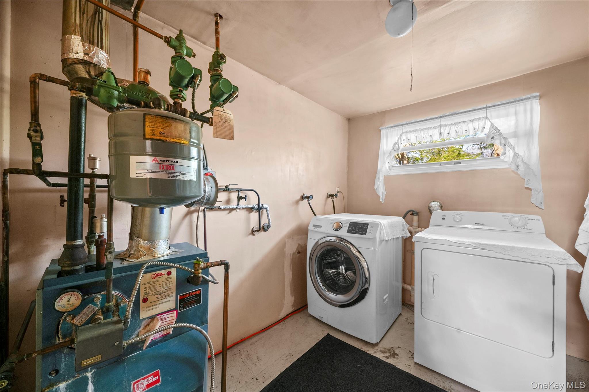 21 Lama Drive, Shirley, NY 11967