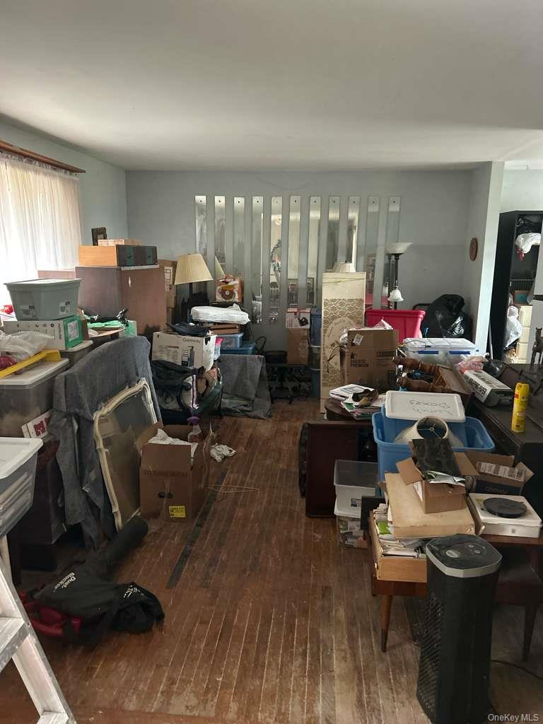 41 Rockingchair Road, White Plains, NY 10607