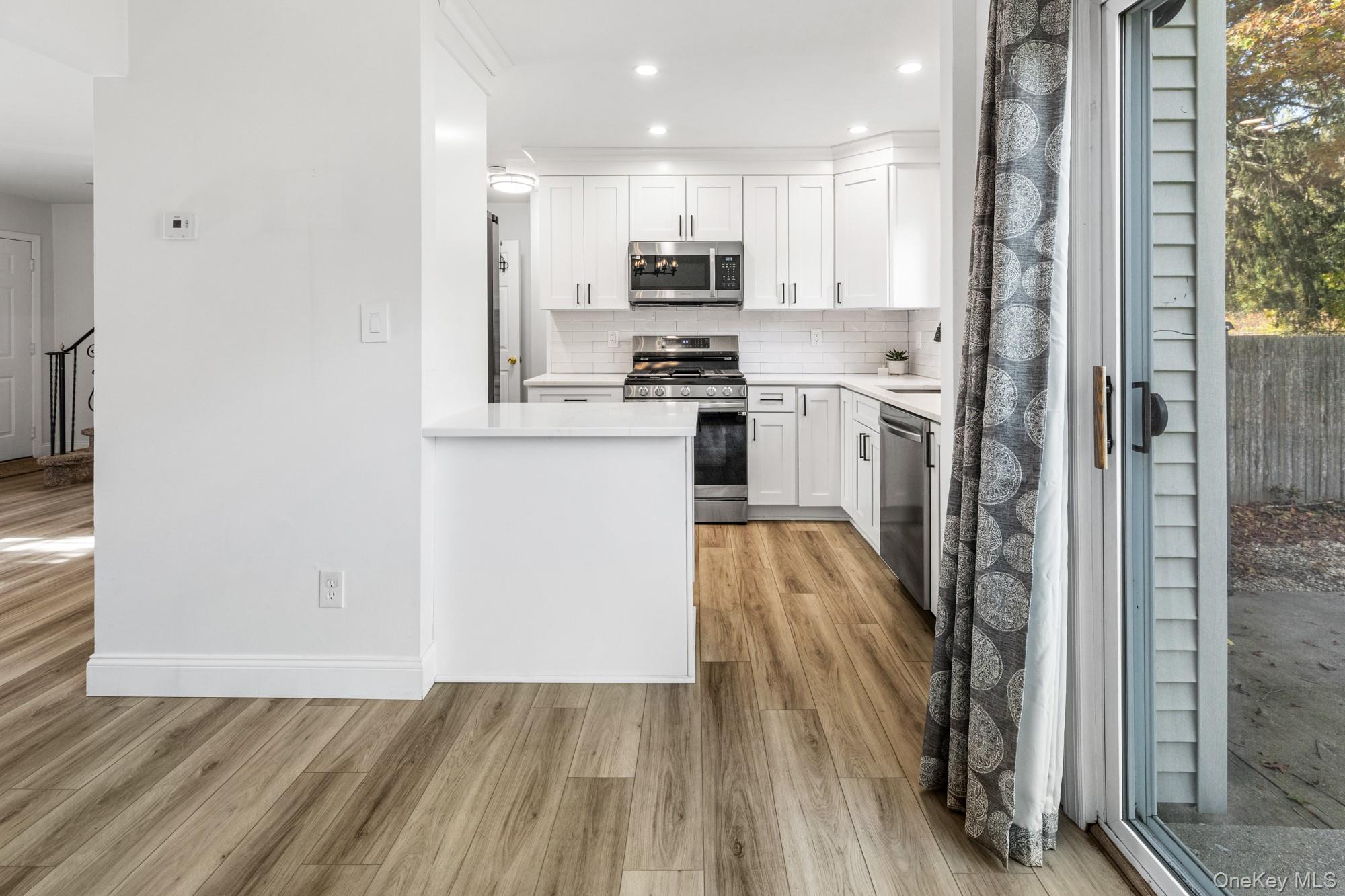 923 Church Street # 921, Bohemia, NY 11716