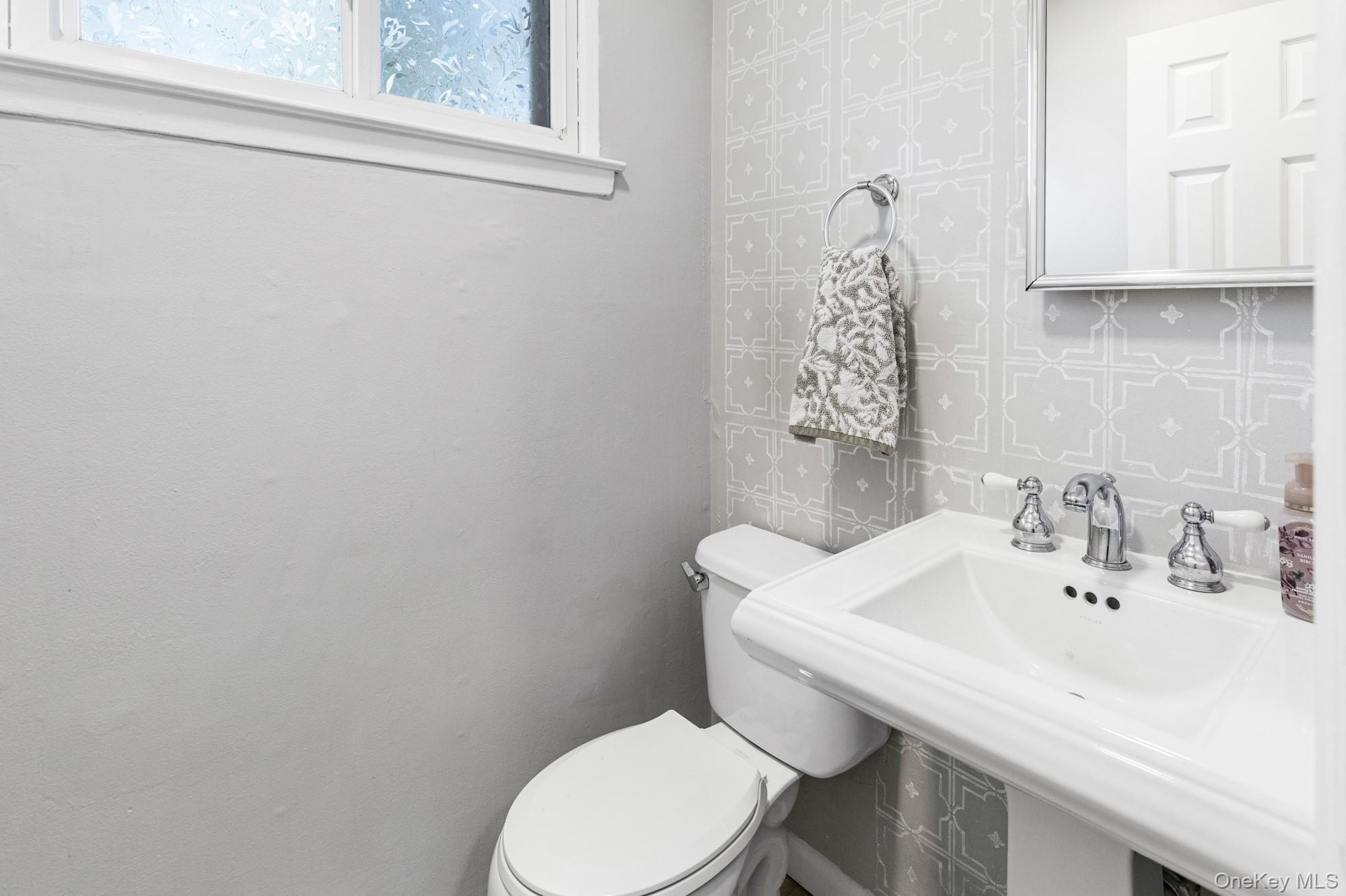 923 Church Street # 921, Bohemia, NY 11716