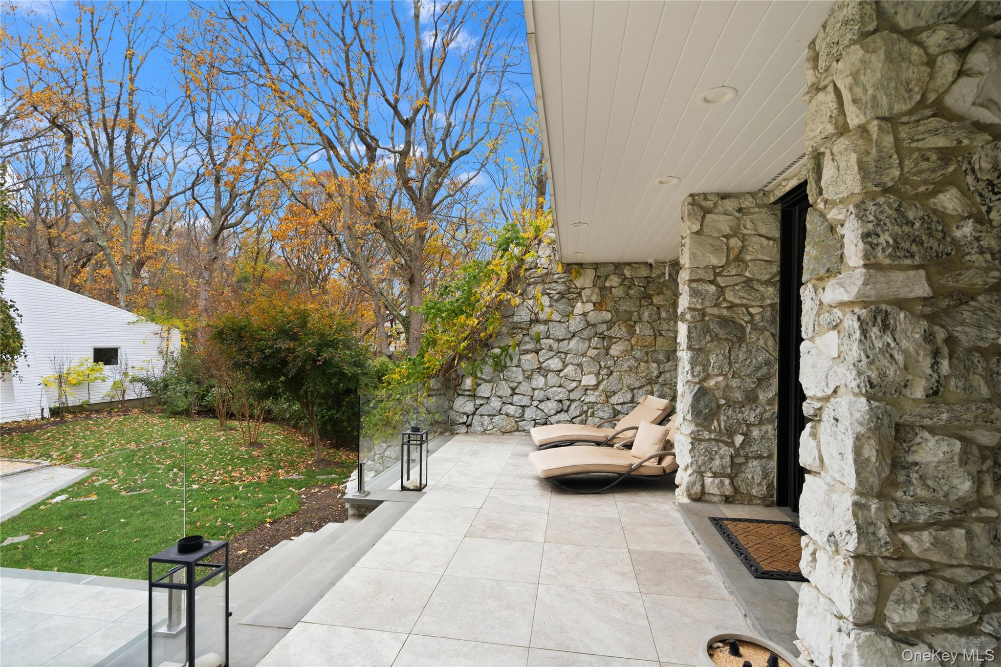 40 W View Drive, Upper Brookville, NY 11771