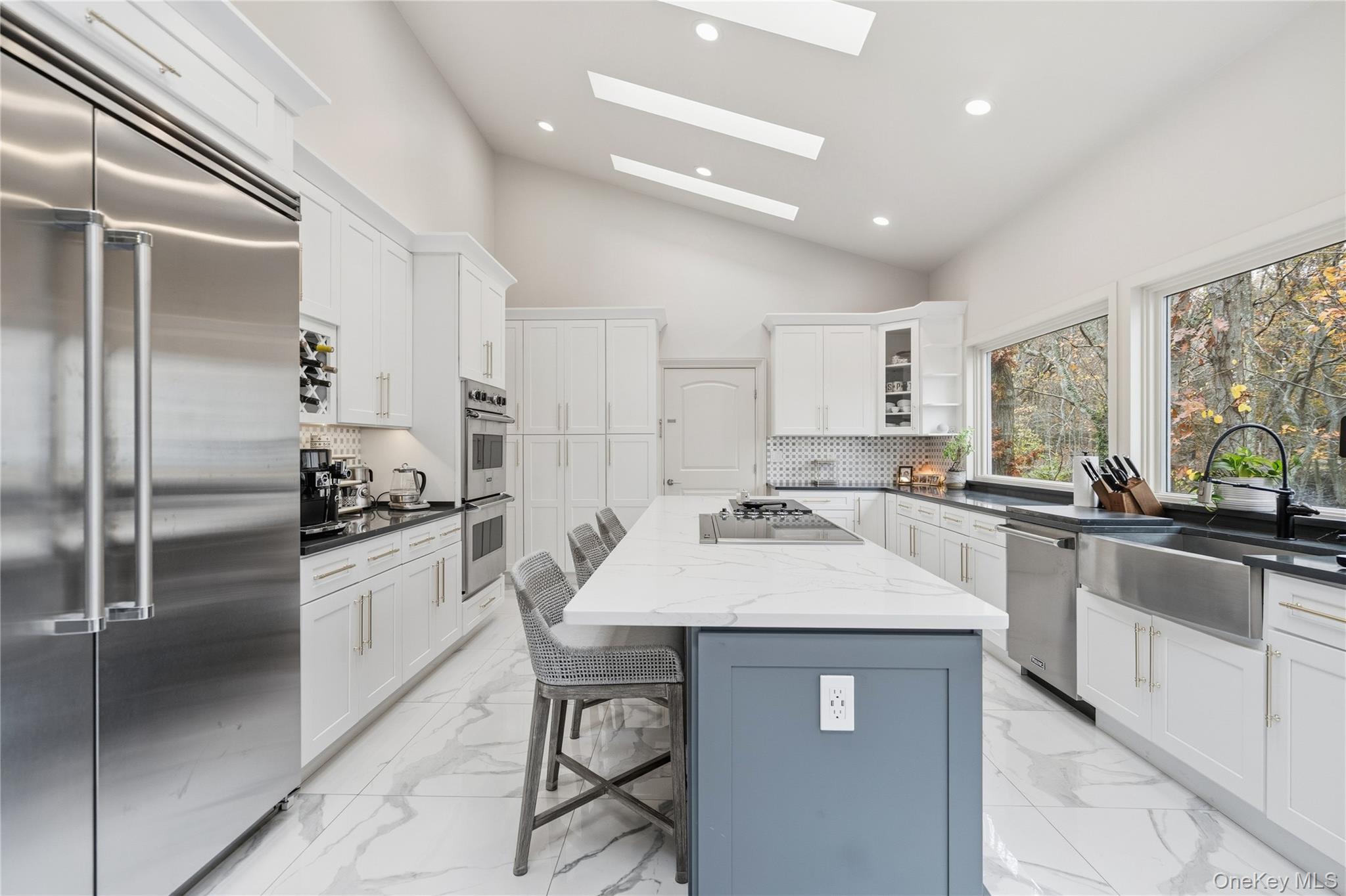 40 W View Drive, Upper Brookville, NY 11771