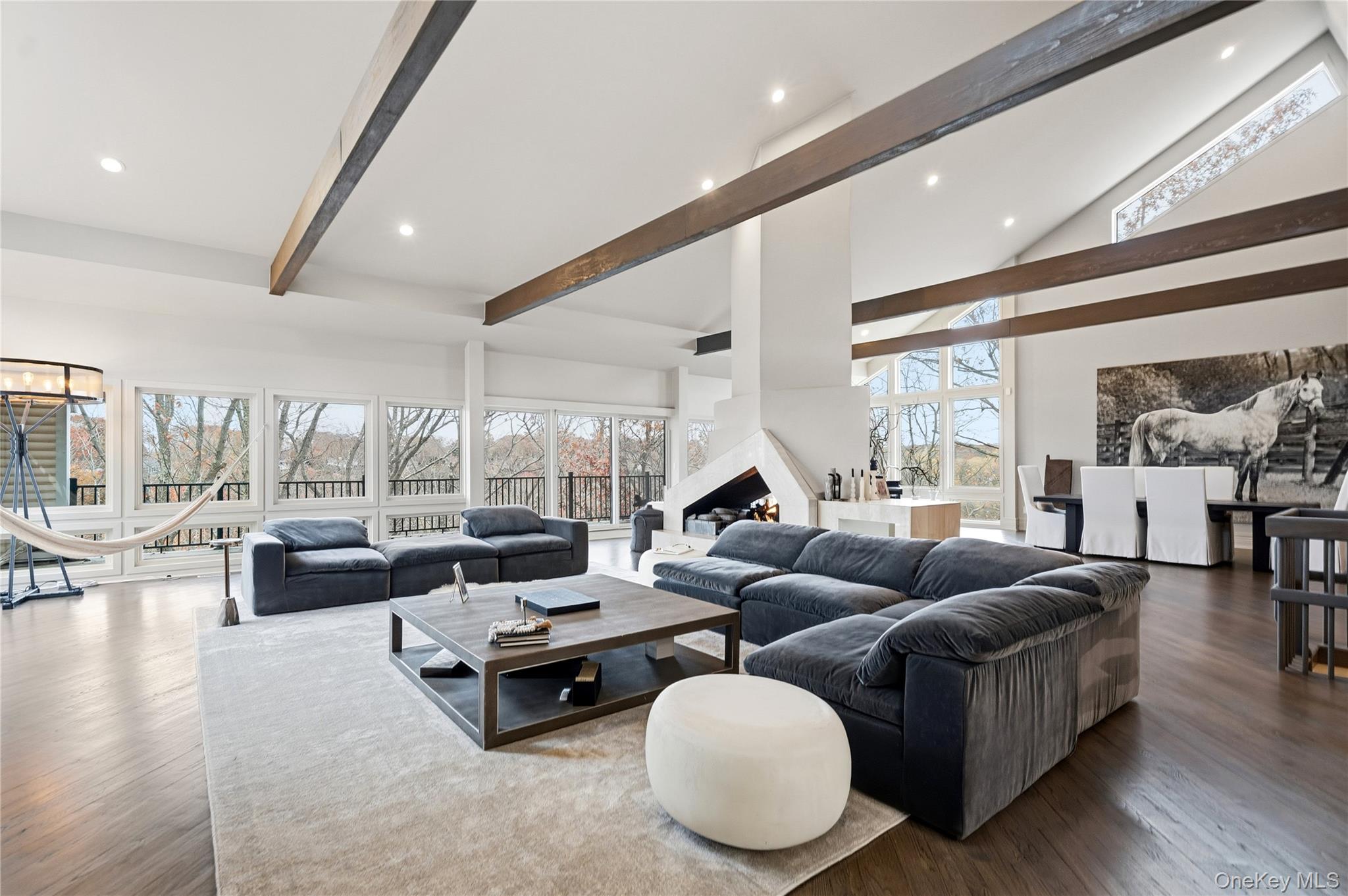 40 W View Drive, Upper Brookville, NY 11771