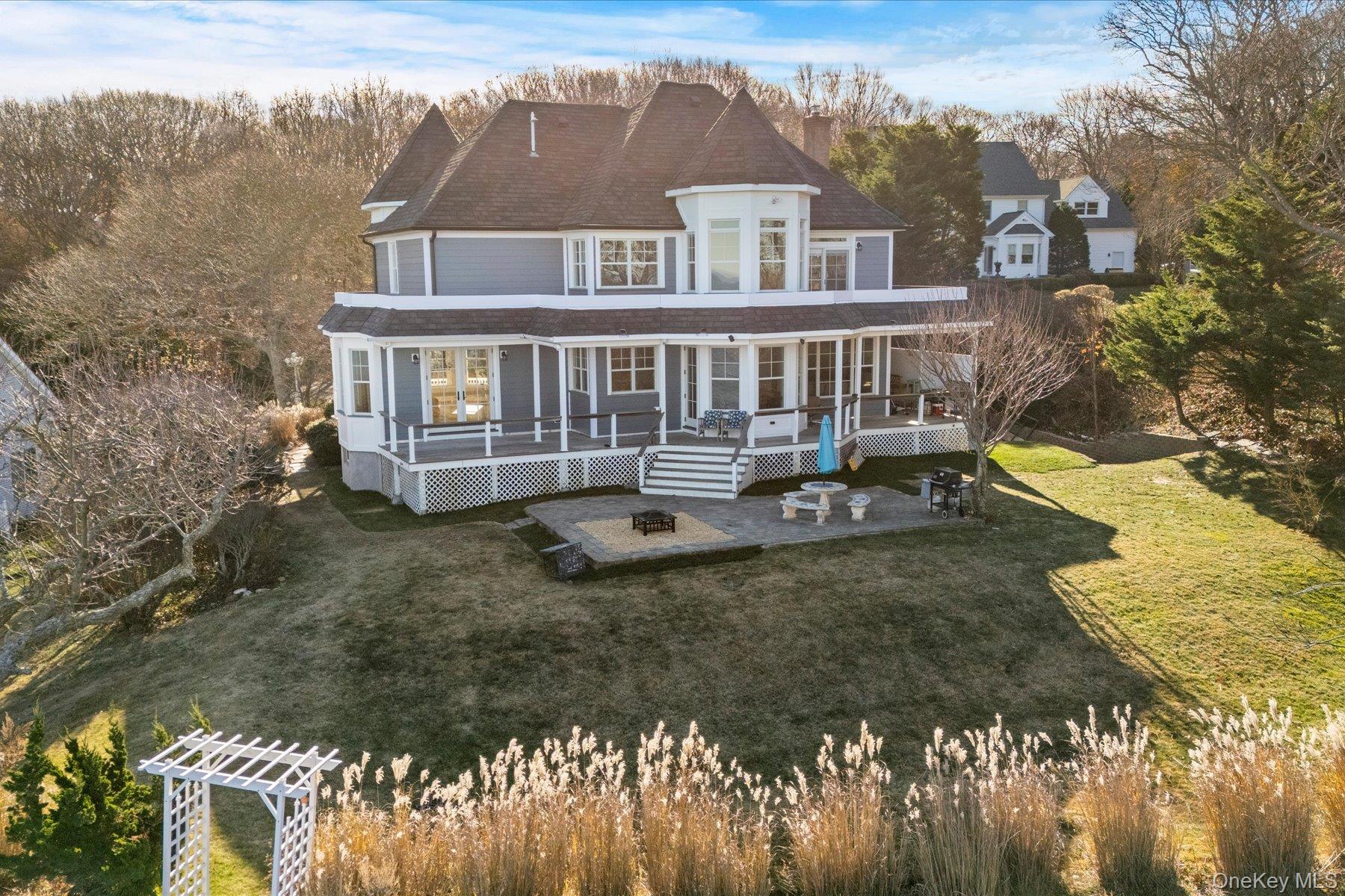 150 Landing Lane, Baiting Hollow, NY 11933