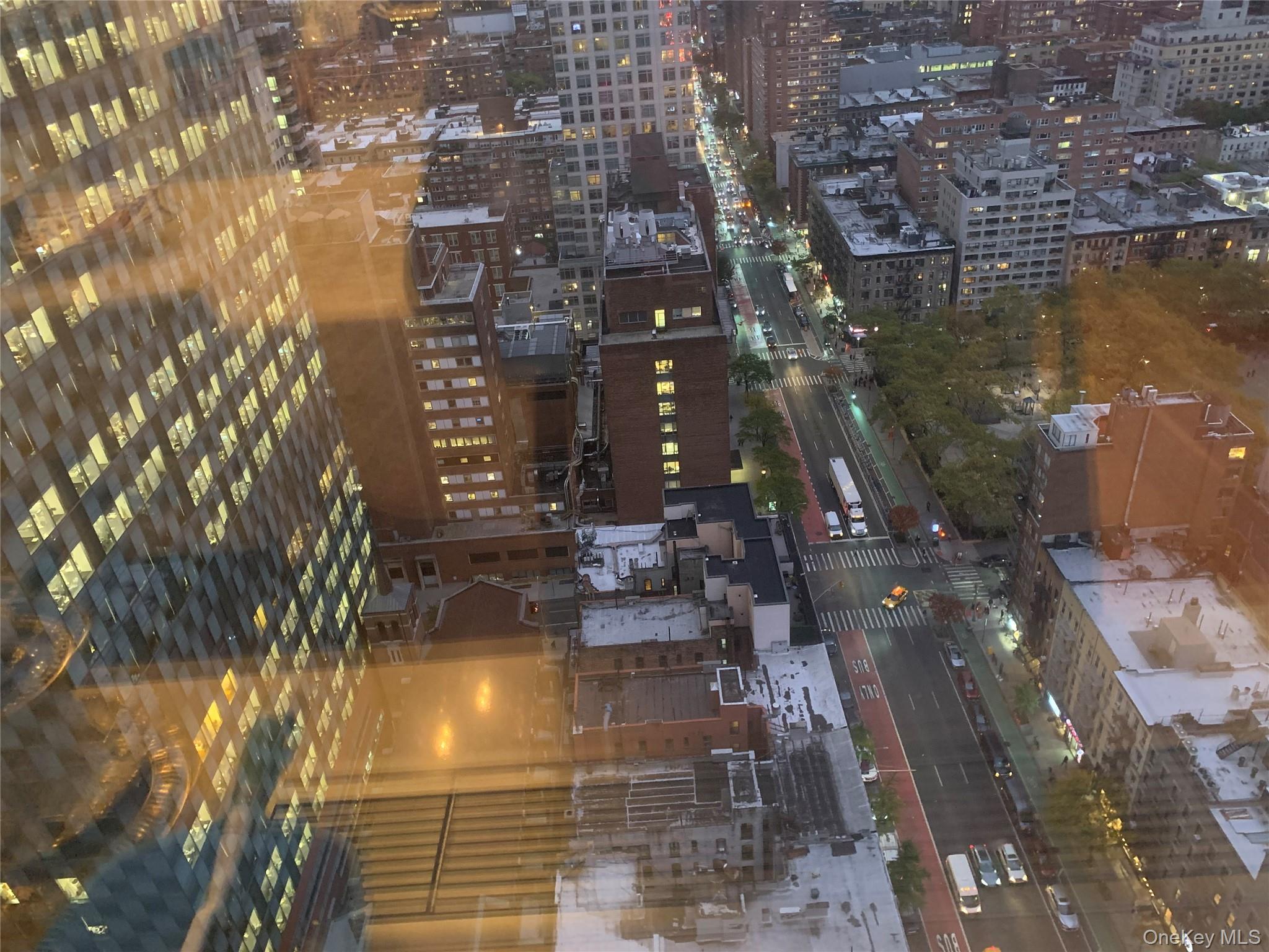 400 east 70 street Street # 3501, New York (Manhattan), NY 10021