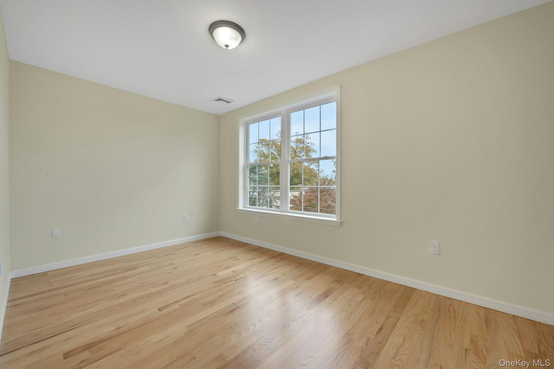 207 Grand Street, Mamaroneck, NY 10543