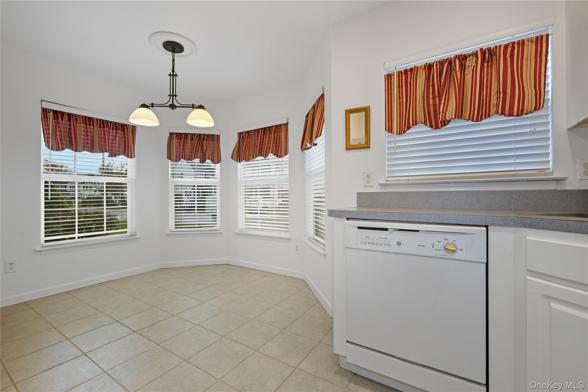 12 Merrimack Road, Hauppauge, NY 11787