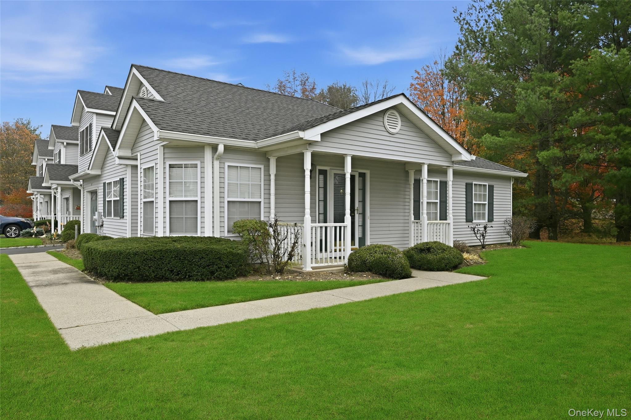 12 Merrimack Road, Hauppauge, NY 11787