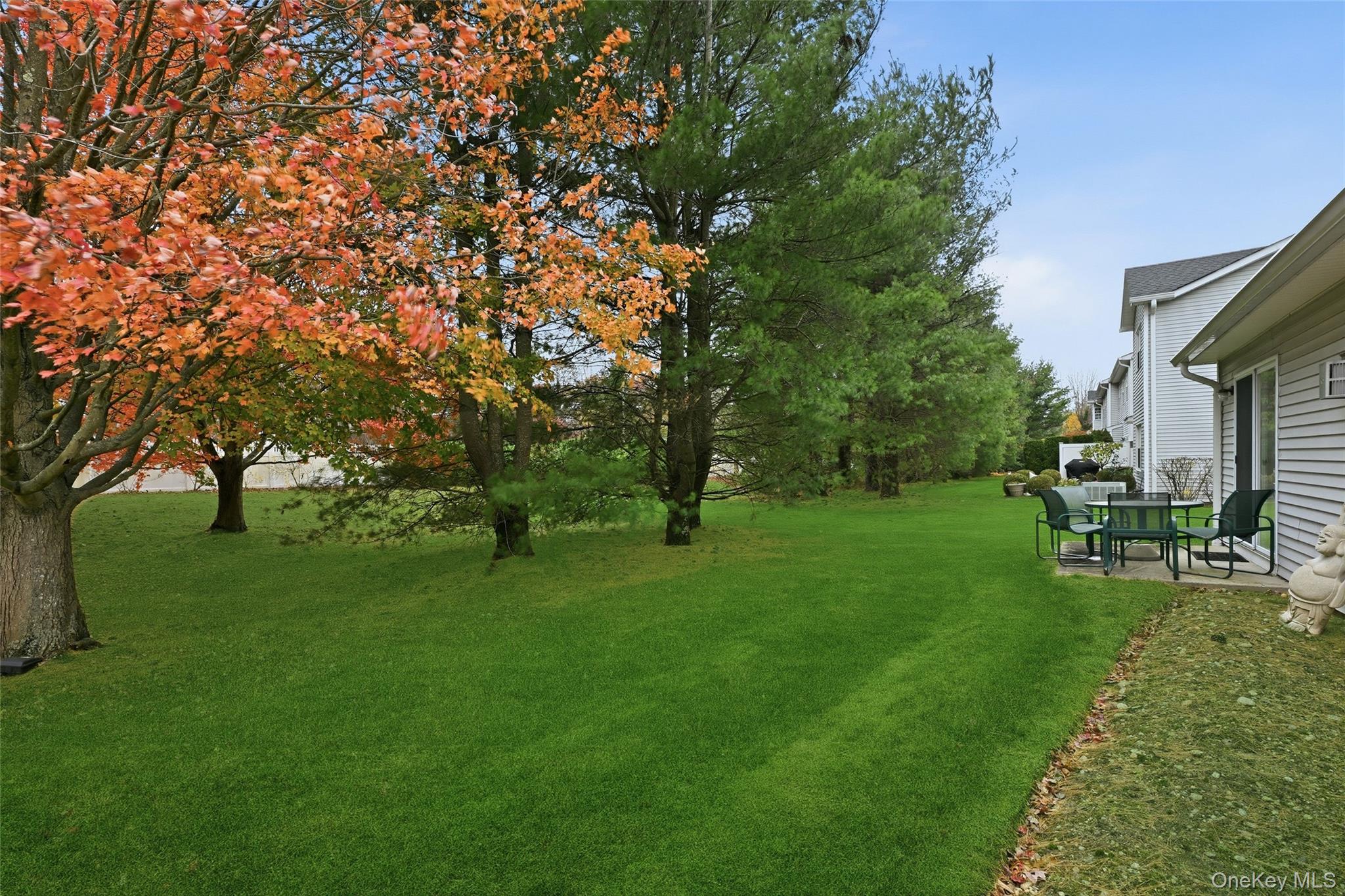 12 Merrimack Road, Hauppauge, NY 11787