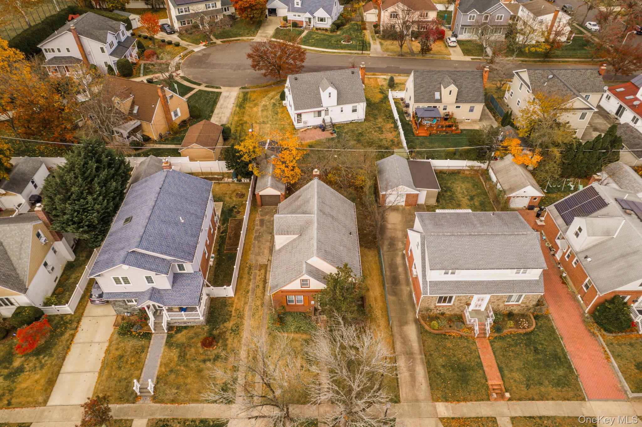 123 Nugent Street, New Hyde Park, NY 11040