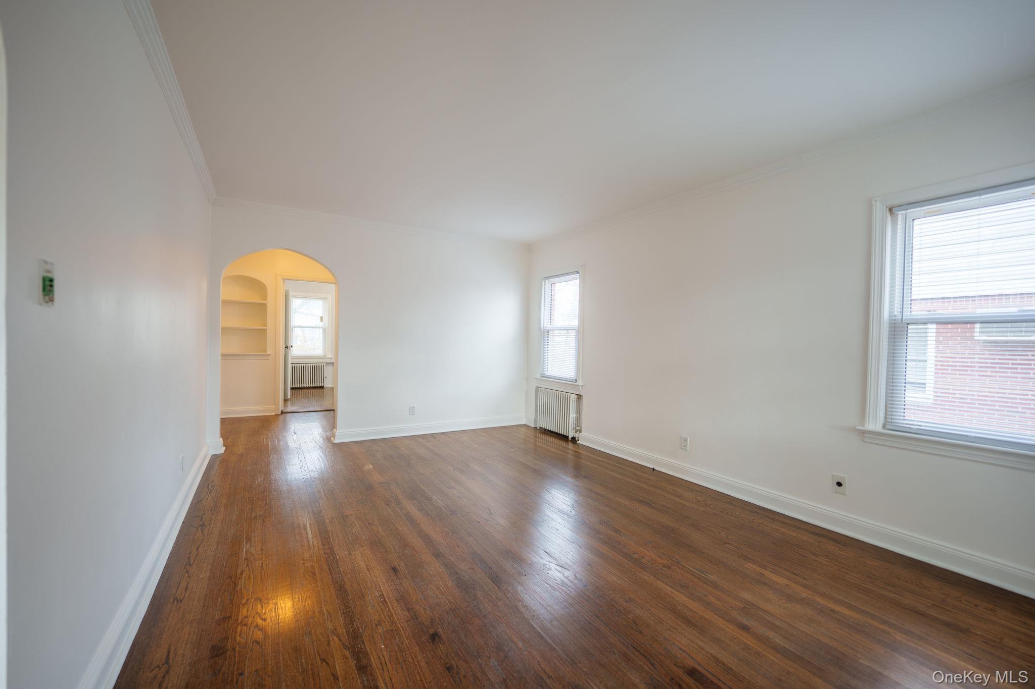 123 Nugent Street, New Hyde Park, NY 11040