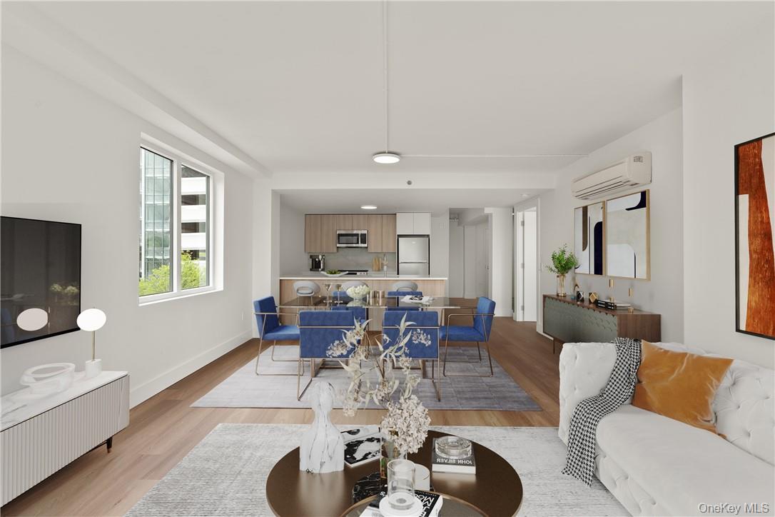 Ten Lyon Place # 2L, White Plains, NY 10601