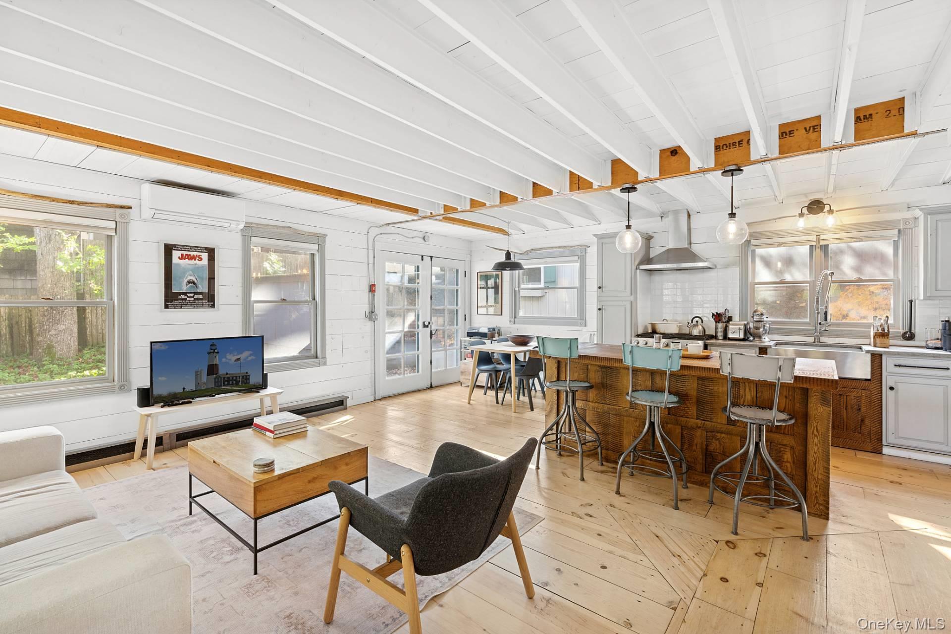 72 Richardson Avenue, East Hampton, NY 11937