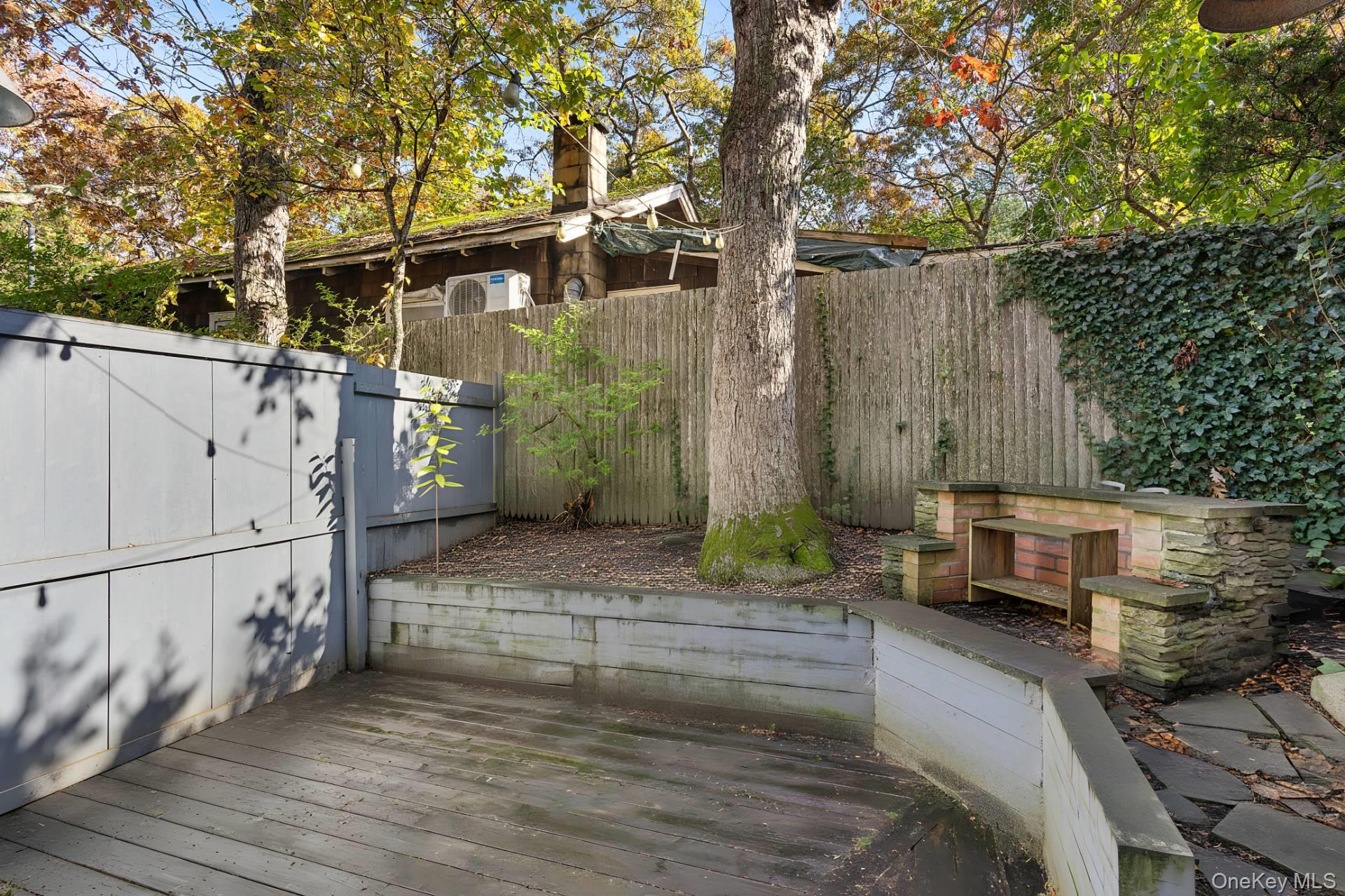 72 Richardson Avenue, East Hampton, NY 11937