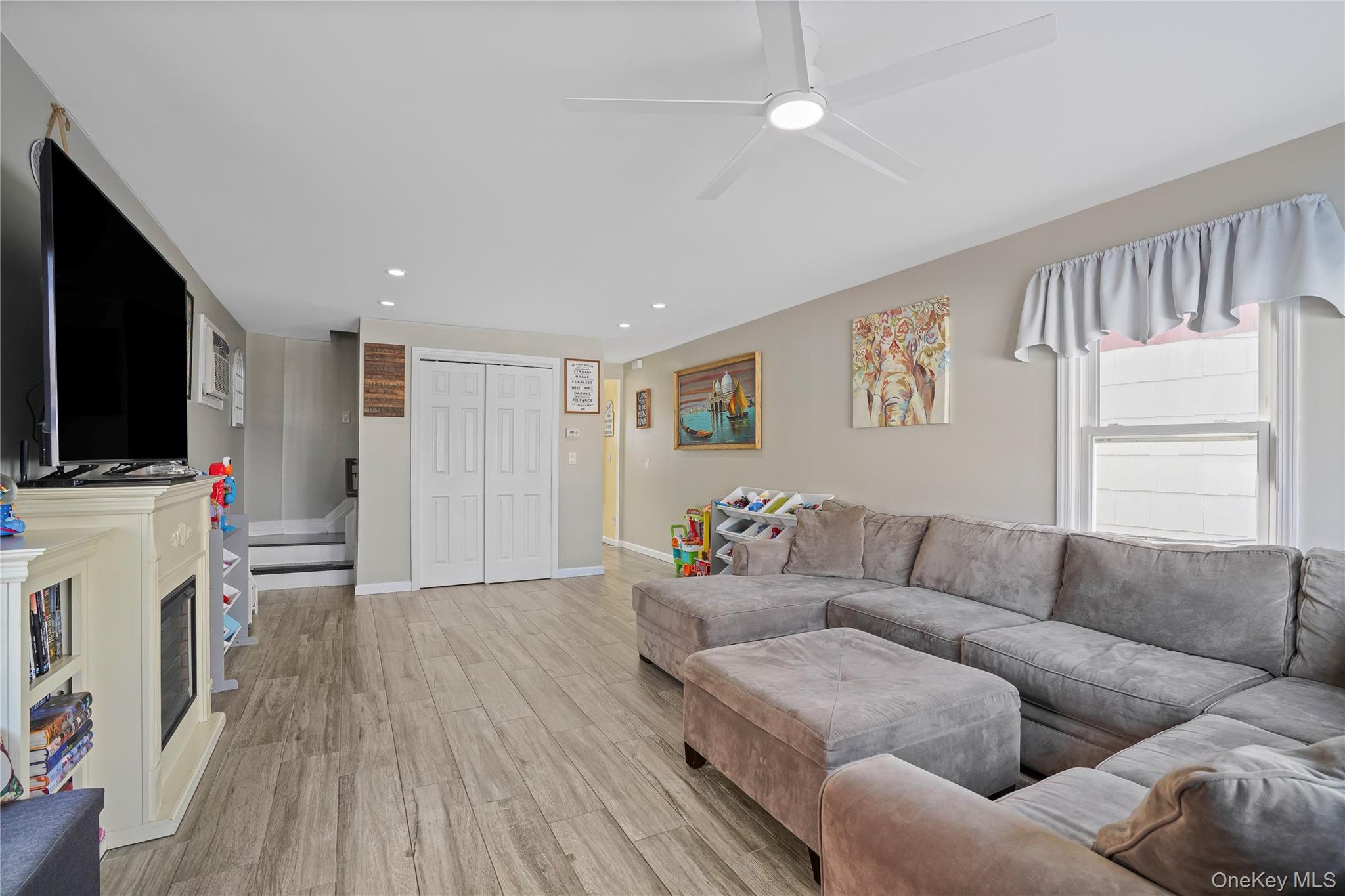 48 Gotham Avenue, Brooklyn, NY 11229