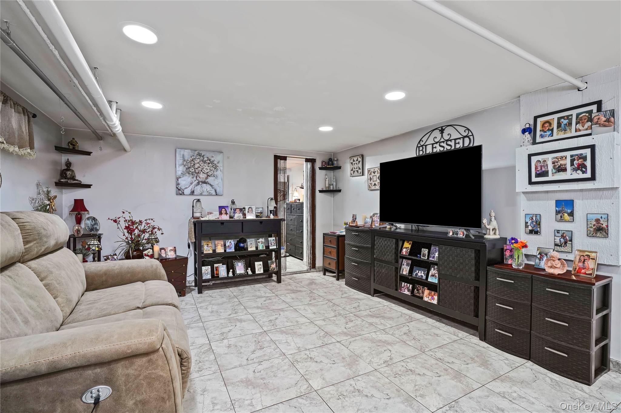 48 Gotham Avenue, Brooklyn, NY 11229