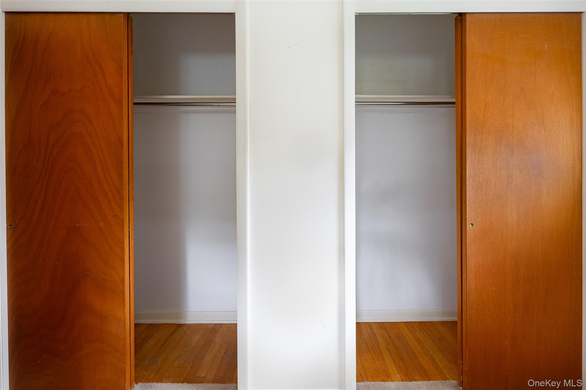 13 Chestnut Street, Red Hook, NY 12571