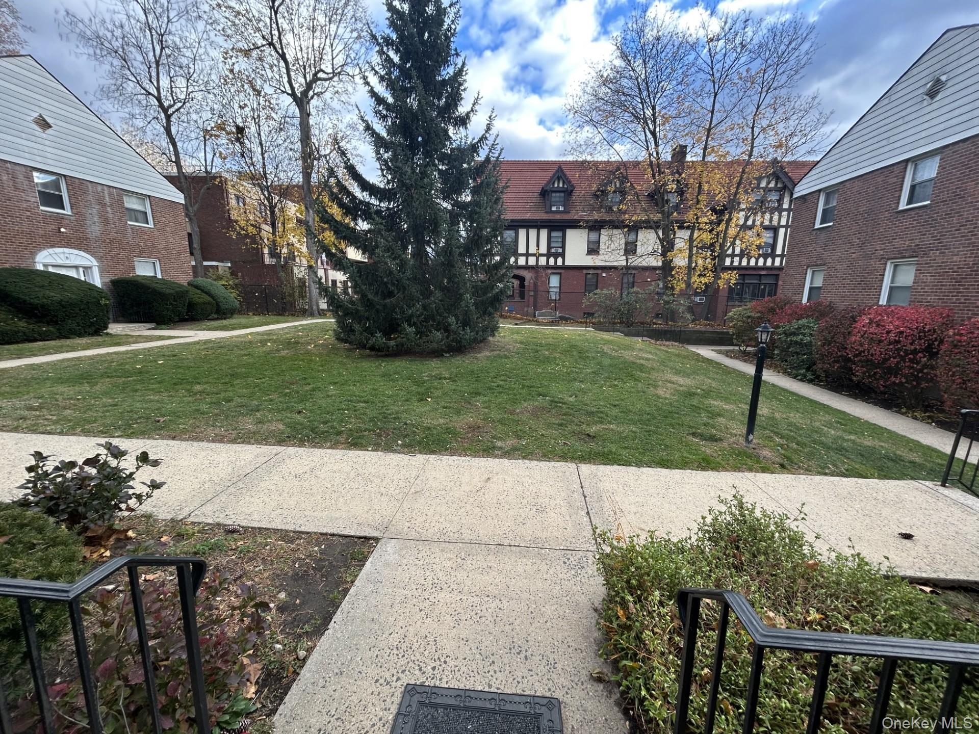 79 N Broadway # J, White Plains, NY 10603