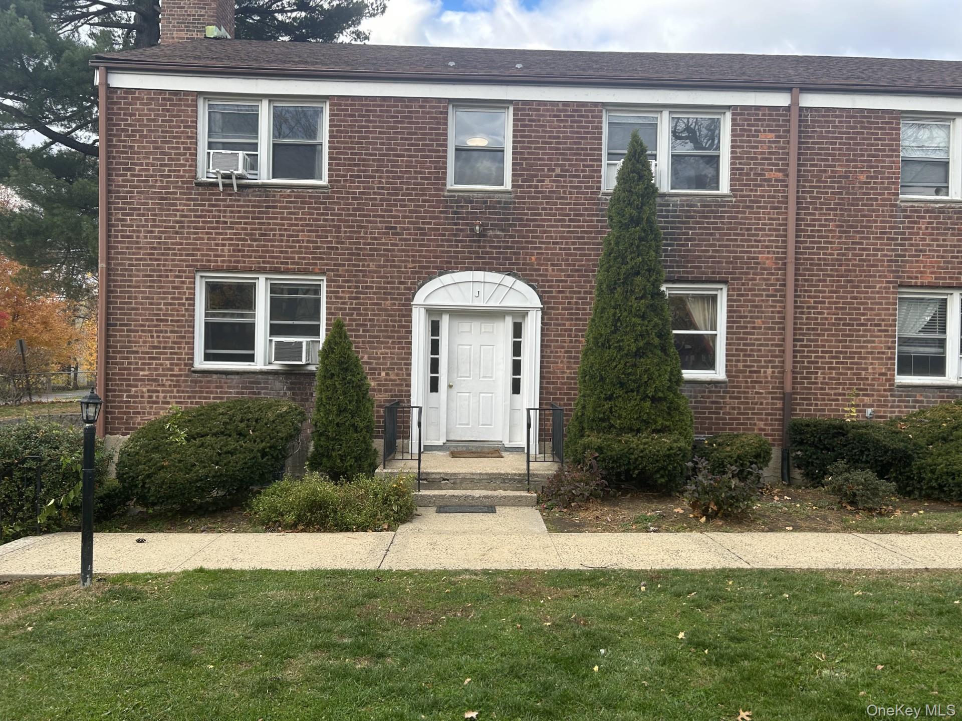 79 N Broadway # J, White Plains, NY 10603