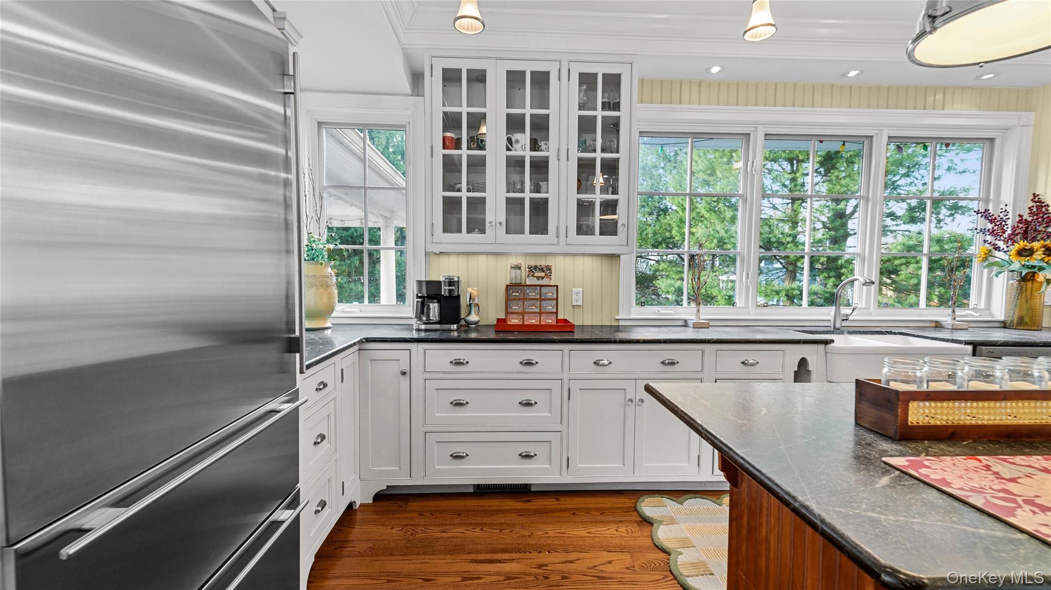 1055 Bridge Pointe Lane, Yorktown Heights, NY 10598