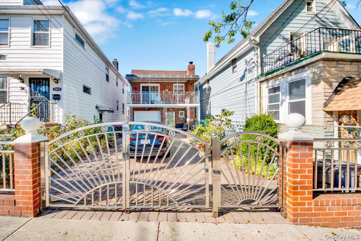 2877 Waterbury Avenue, Bronx, NY 10461