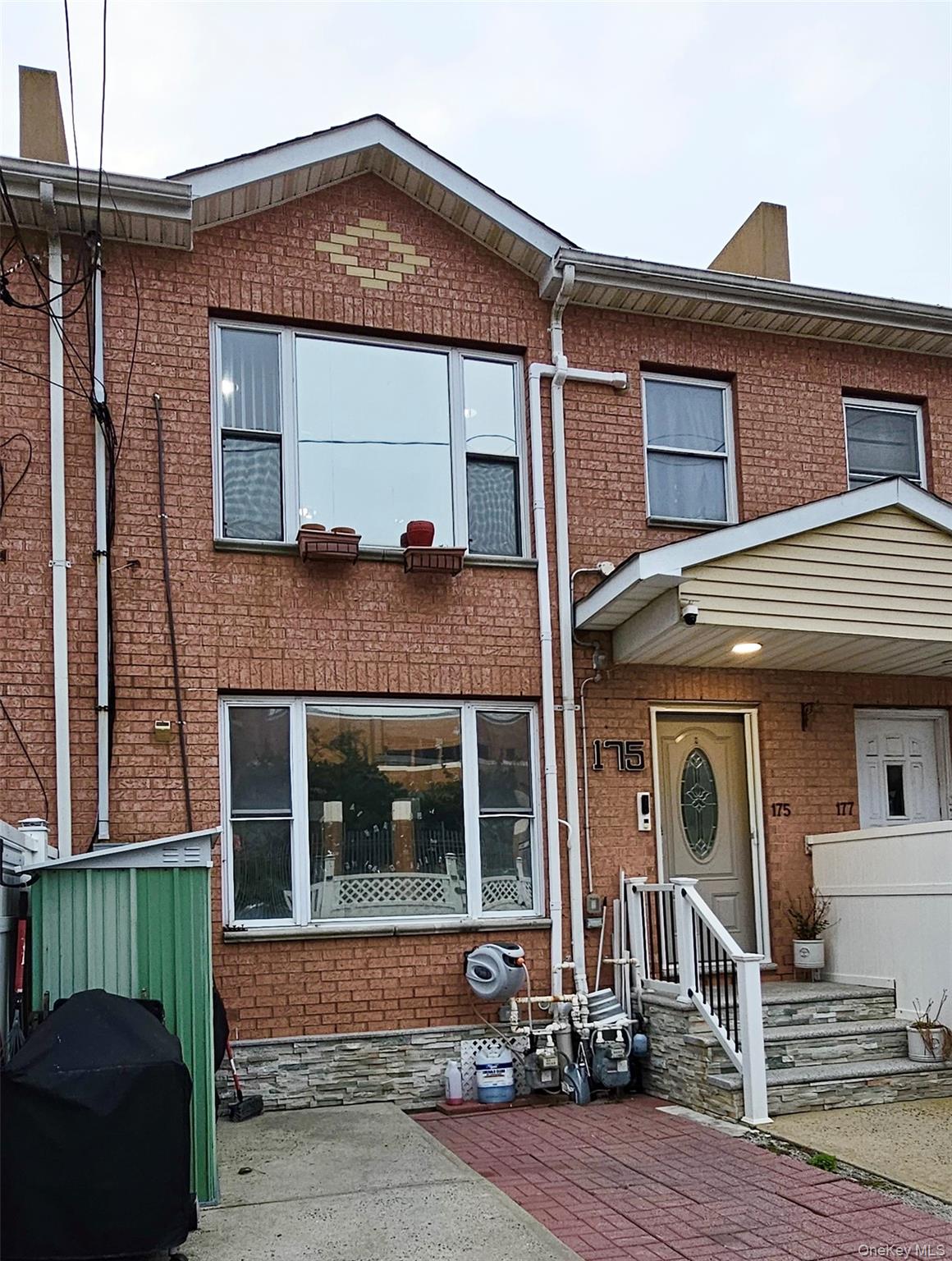 175 Beach 29th Street, Far Rockaway, NY 11691