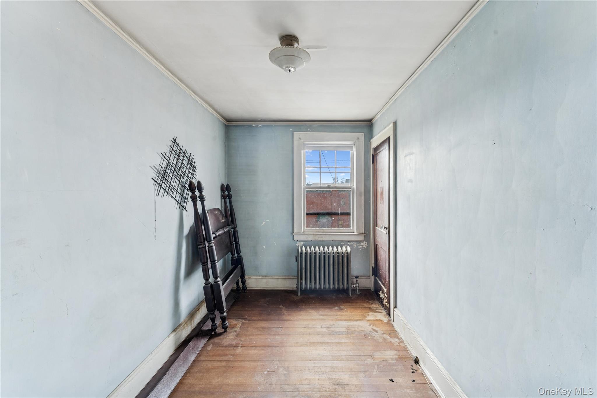 190 Lincoln Avenue, Mineola, NY 11501