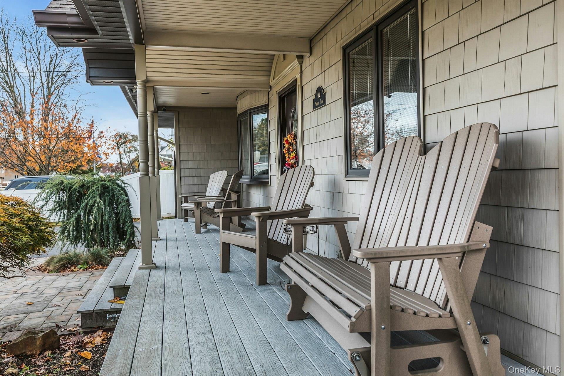 94 Pequot Lane, East Islip, NY 11730