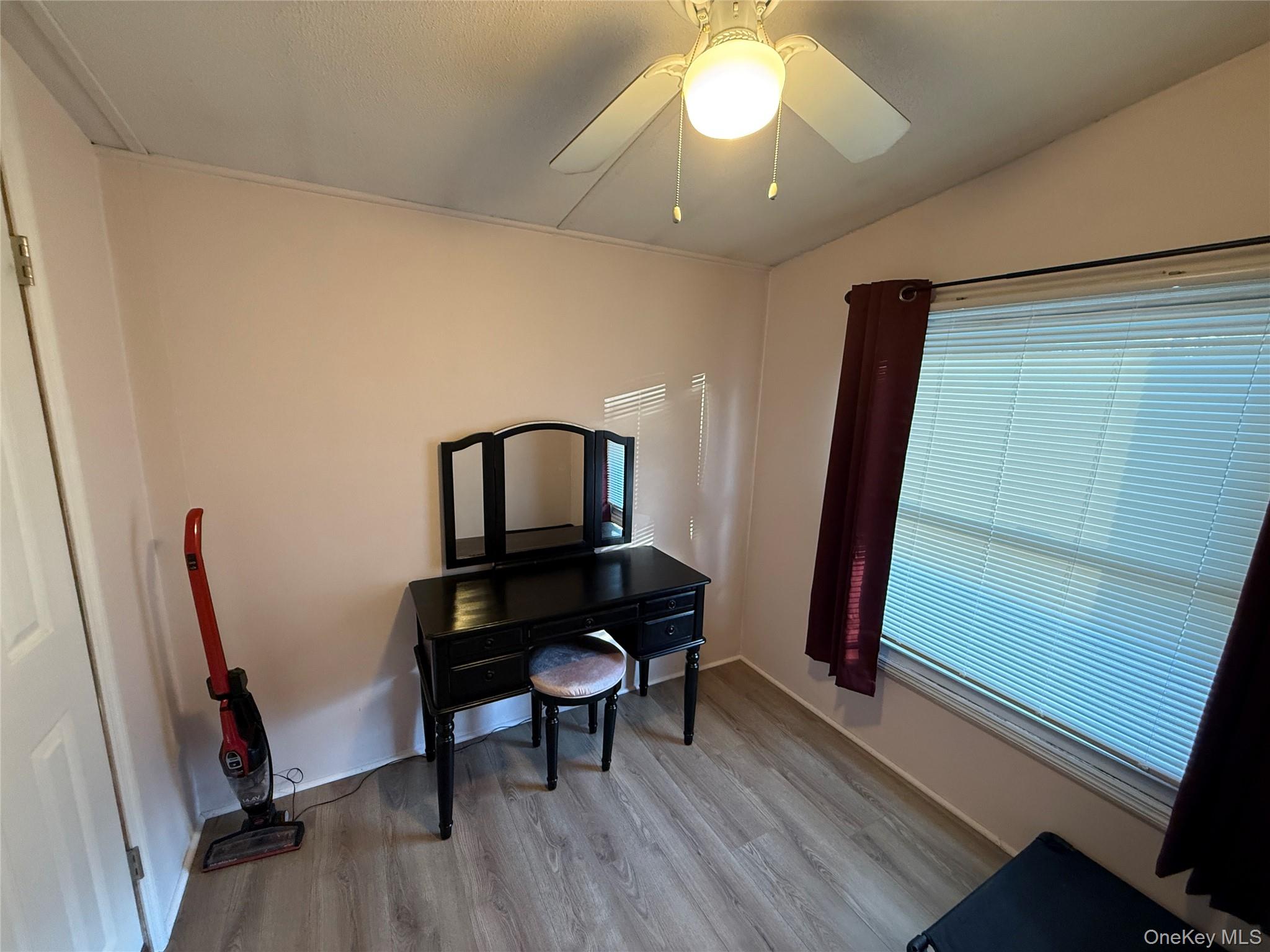 125 King George Drive, New Windsor, NY 12553