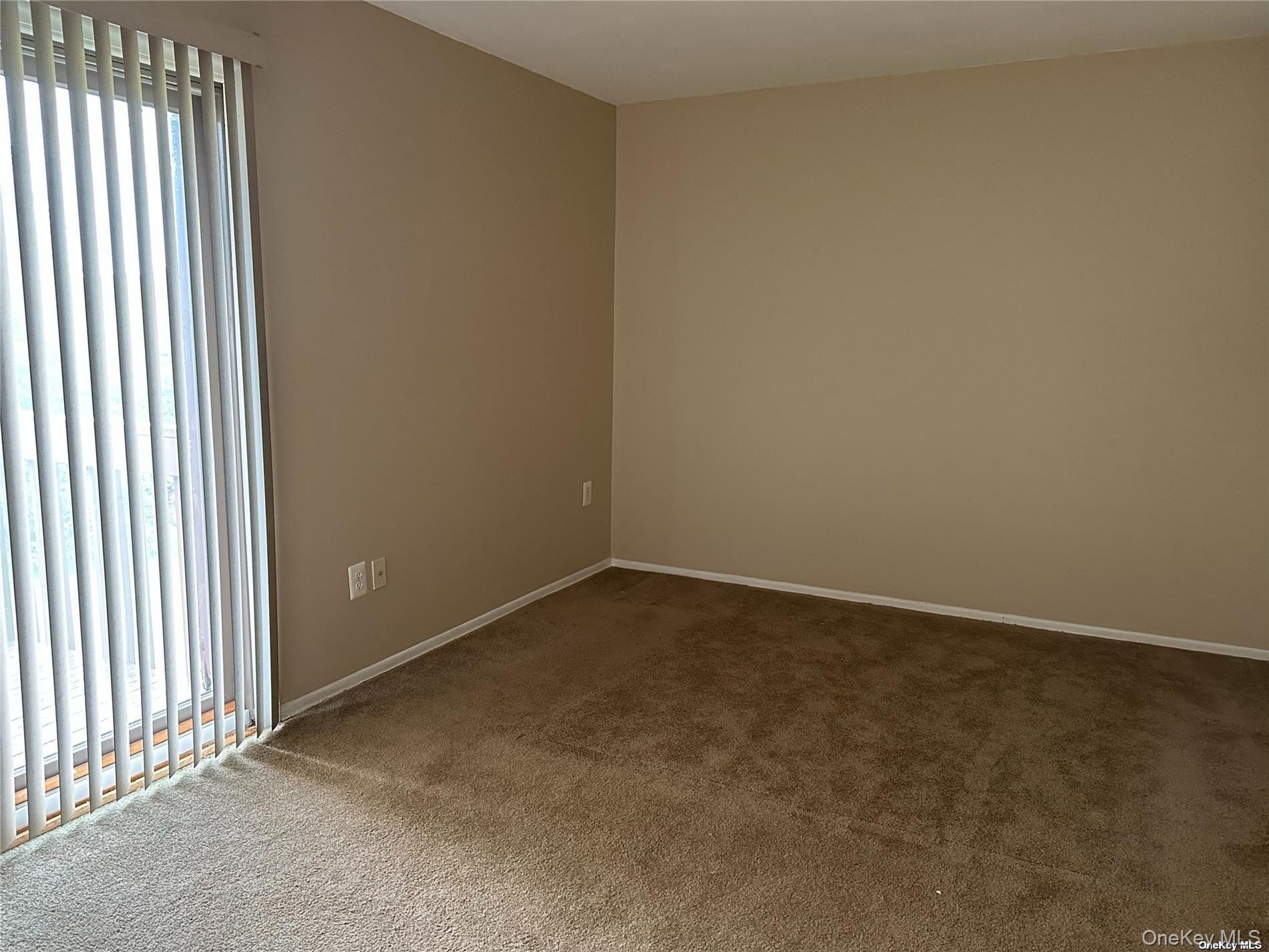 26 Bailey Court # 26, Middle Island, NY 11953