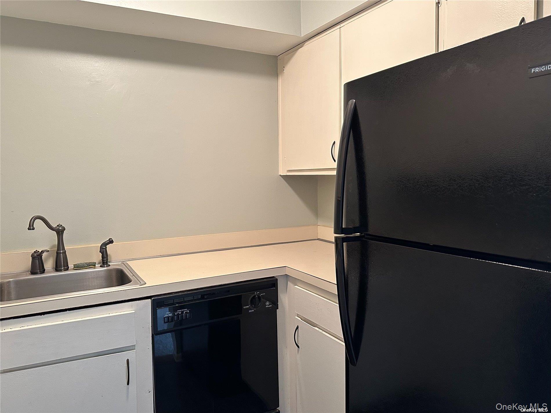 26 Bailey Court # 26, Middle Island, NY 11953