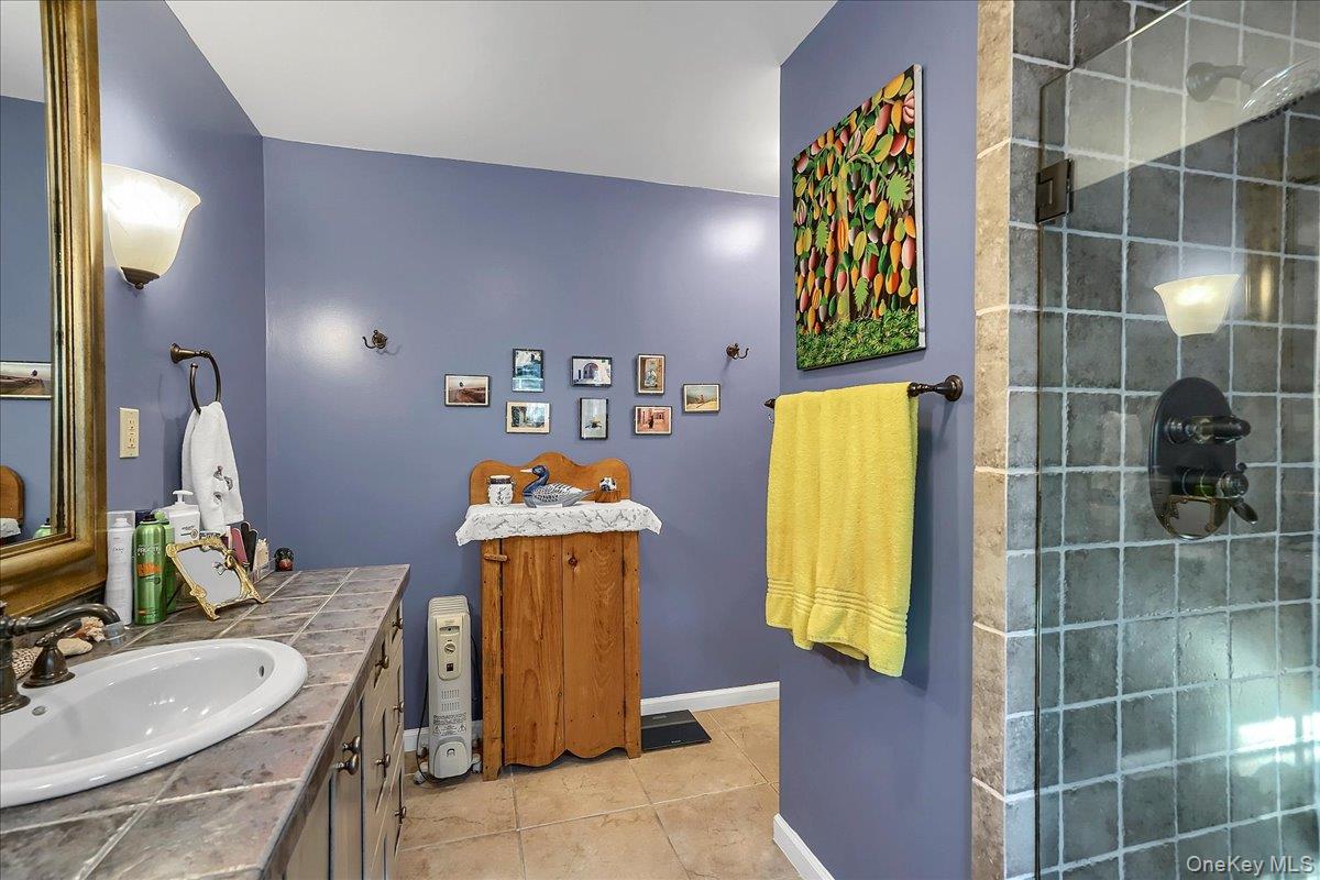 20 Overlook Drive, Call Listing Agent, PA 18405