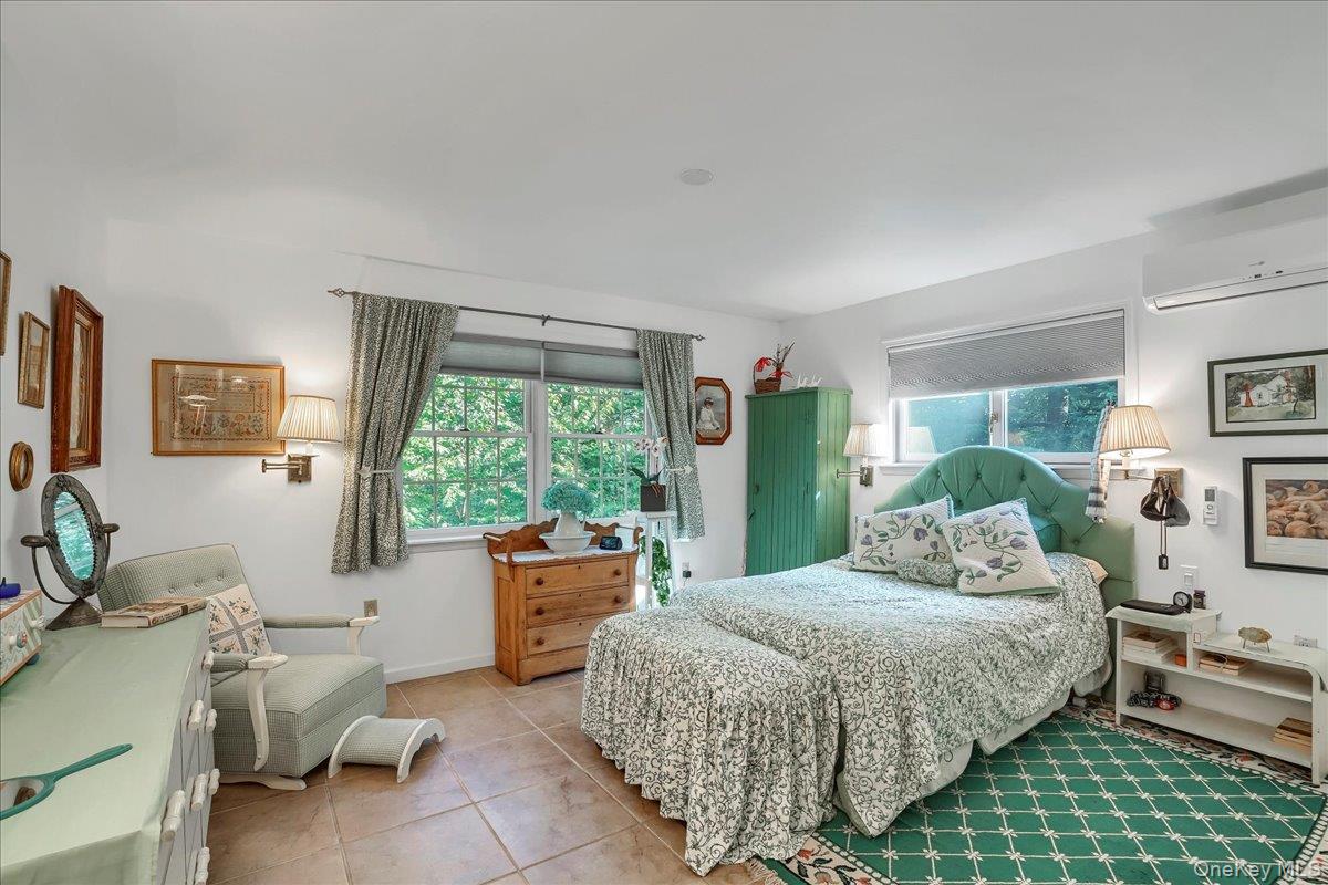 20 Overlook Drive, Call Listing Agent, PA 18405