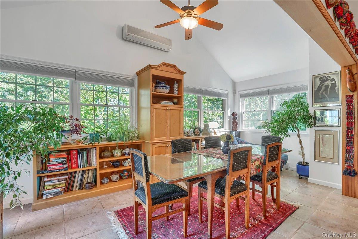 20 Overlook Drive, Call Listing Agent, PA 18405