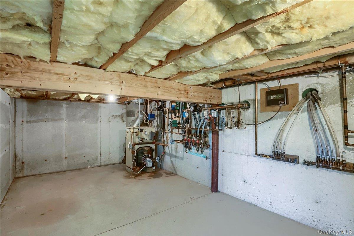 20 Overlook Drive, Call Listing Agent, PA 18405