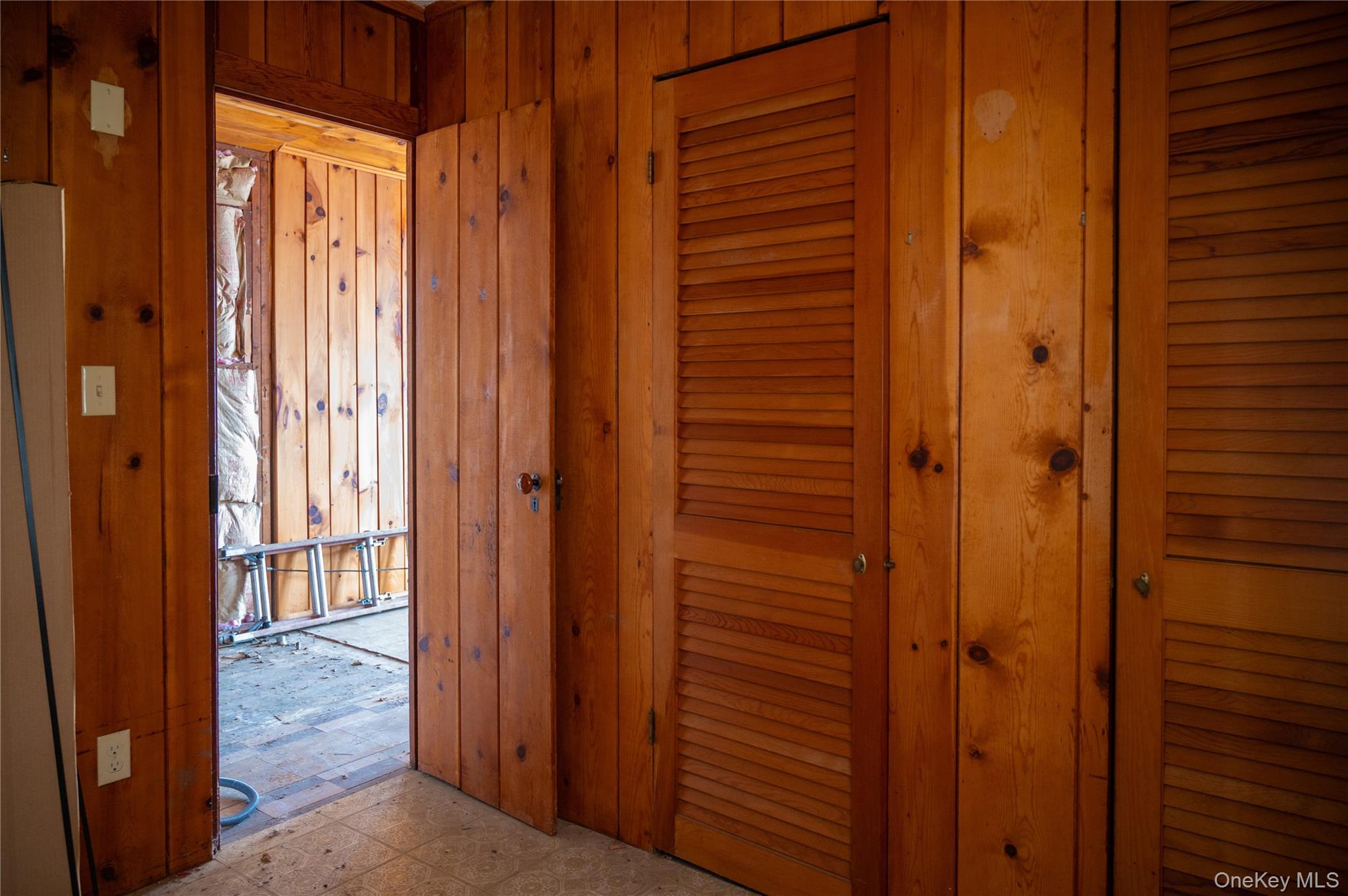 9 Deer Trail S, Greenwood Lake, NY 10925