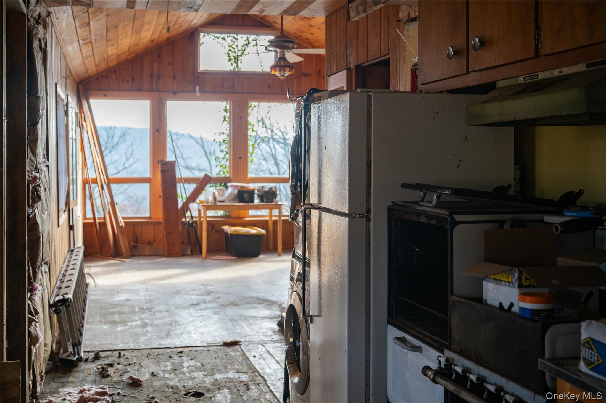 9 Deer Trail S, Greenwood Lake, NY 10925