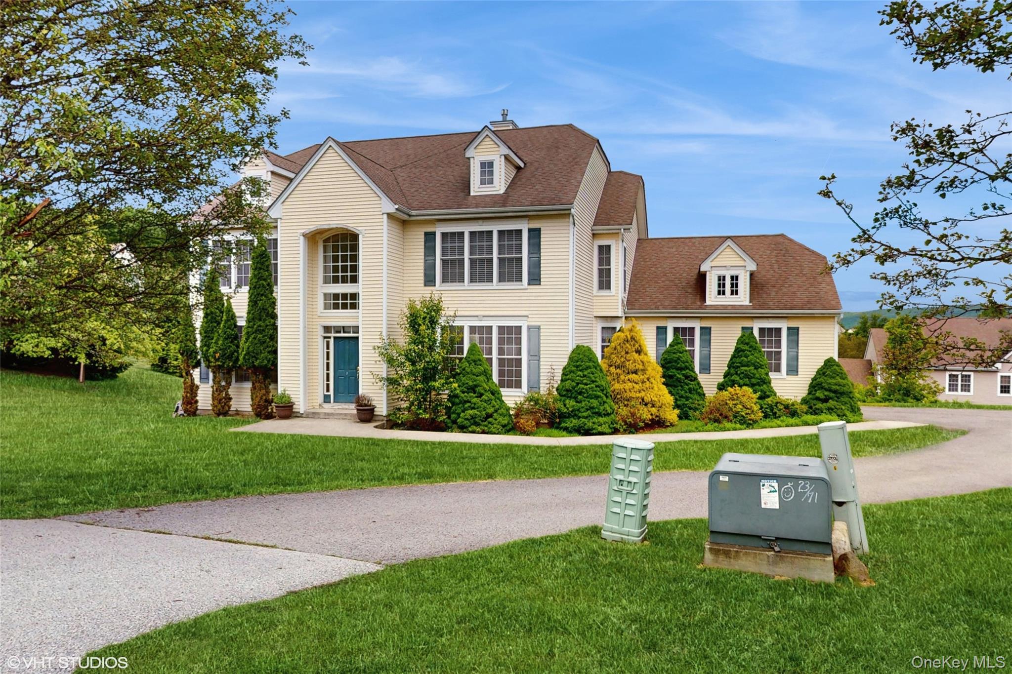 3 Caledonia Circle, Highland Mills, NY 10930