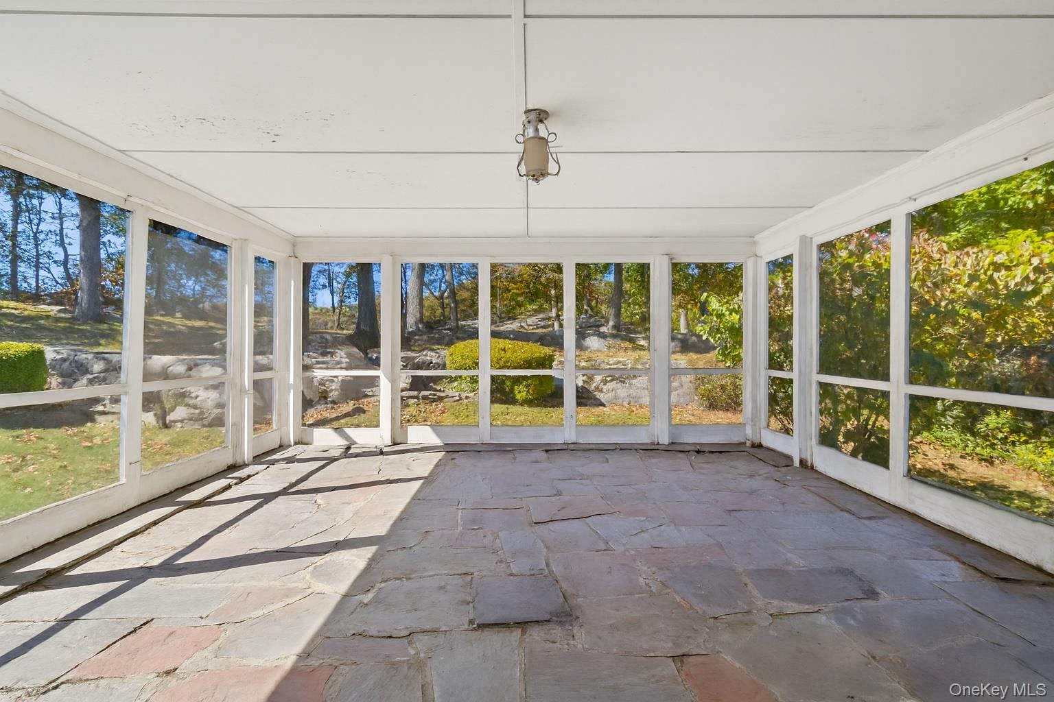 87 Rockledge Road, Bronxville, NY 10708